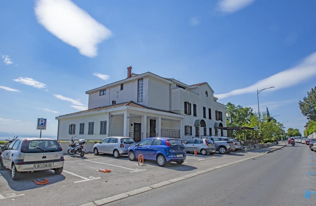 Apartment Ranch Opatija Buitenkant foto